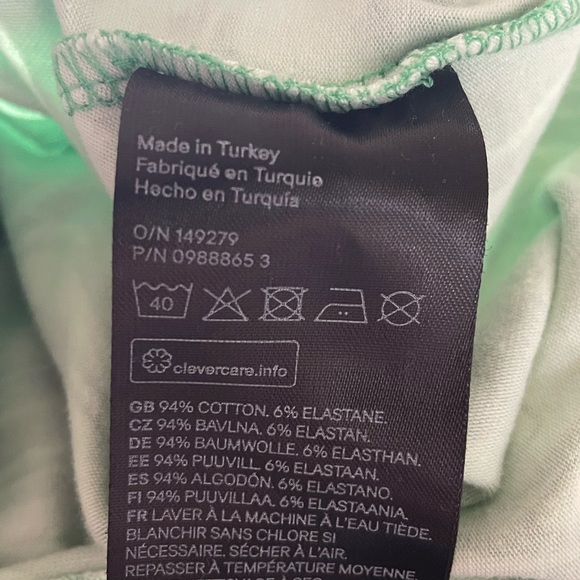 Divided Crop Top - Picture 4 of 4